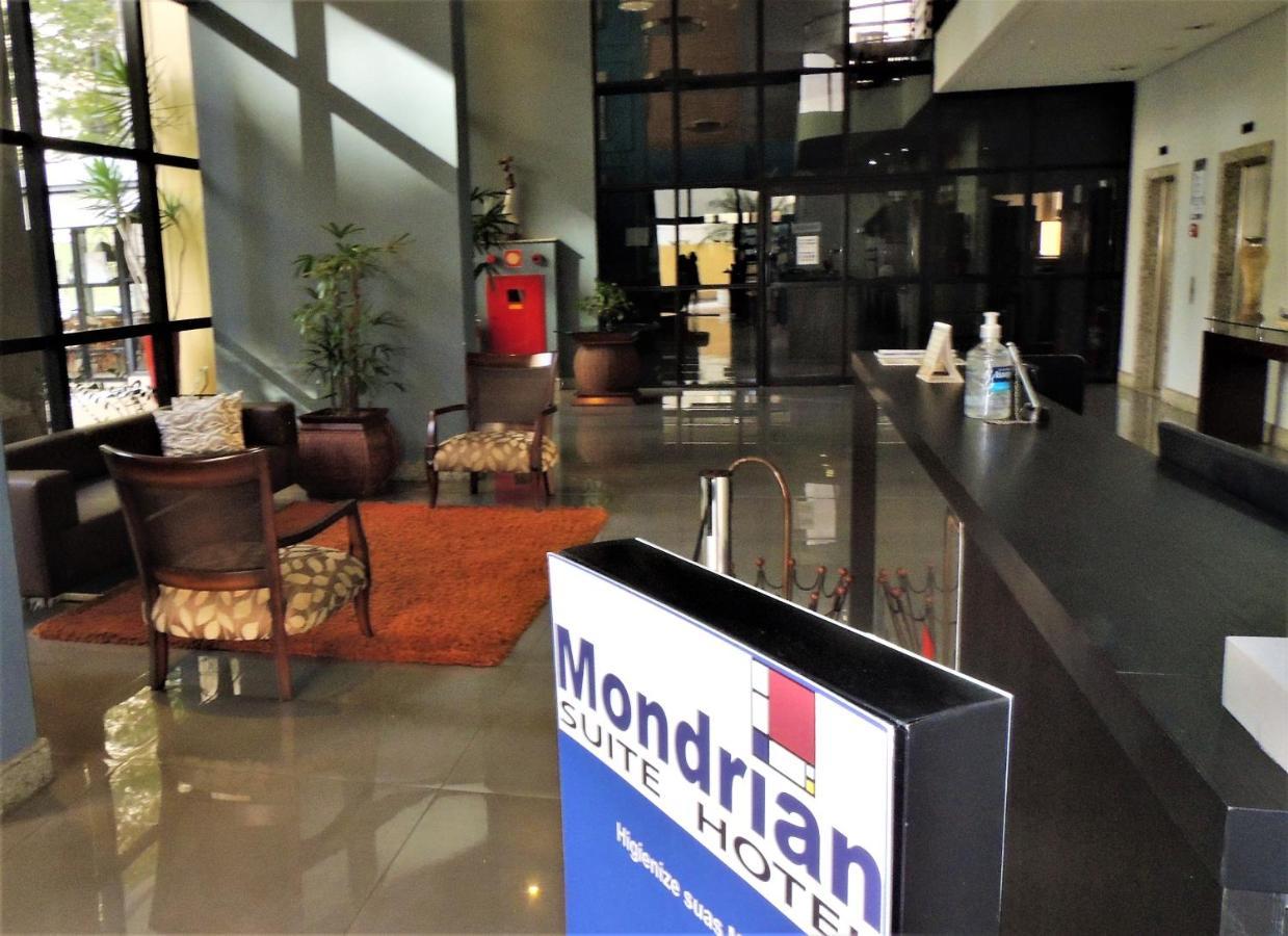 Mondrian Suite Hotel Сан-Жозе-дус-Кампус Экстерьер фото